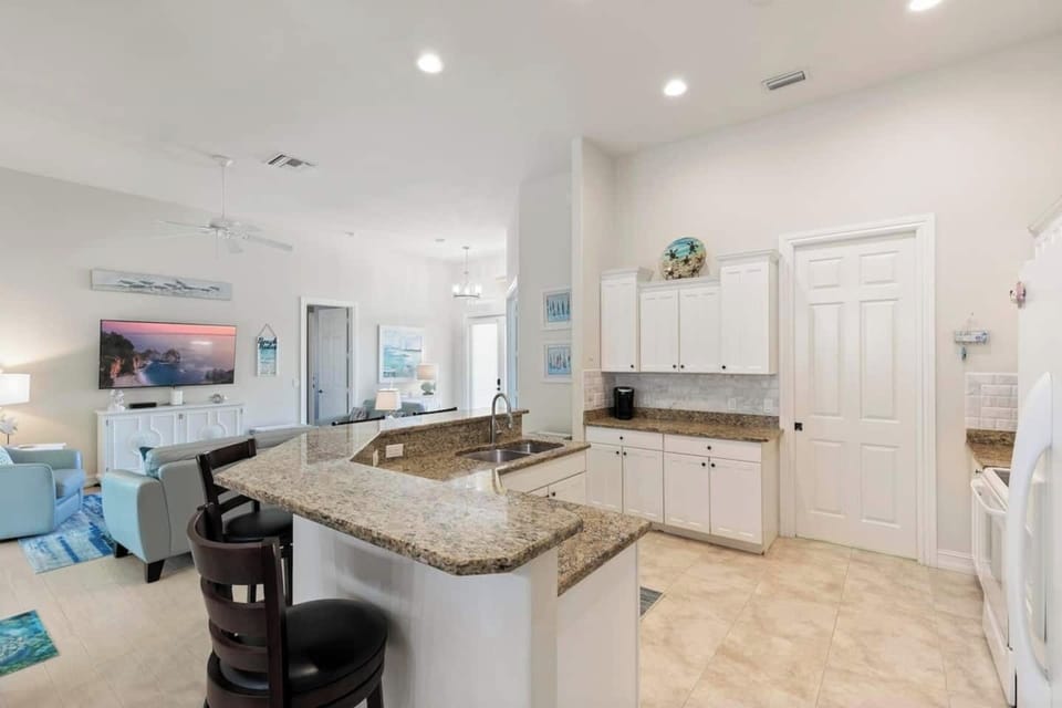 Spacious and Fully Equipped Kitchen