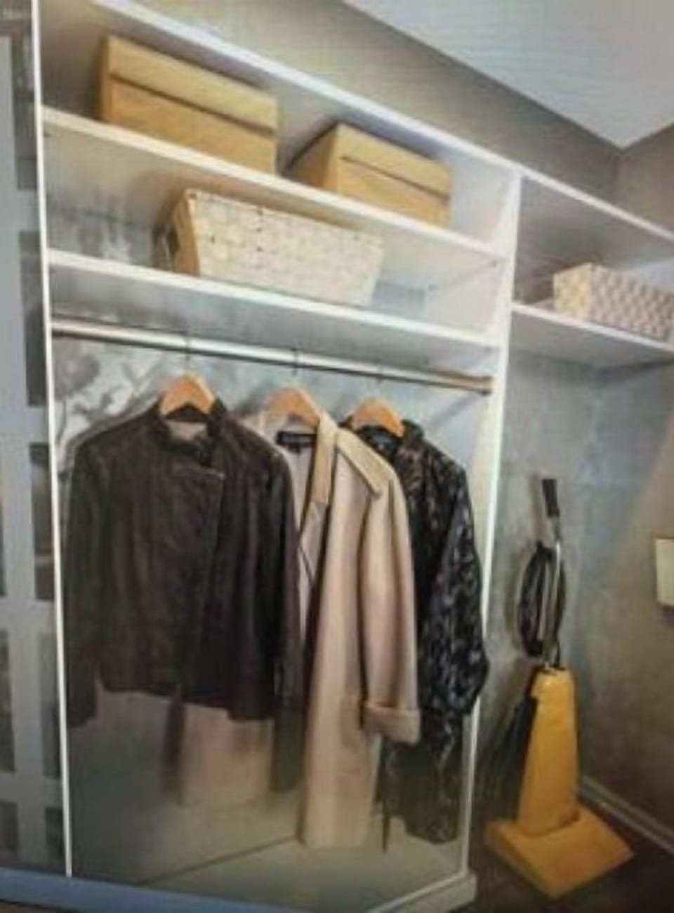 Walk in closet