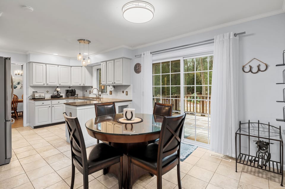 Kitchen Table