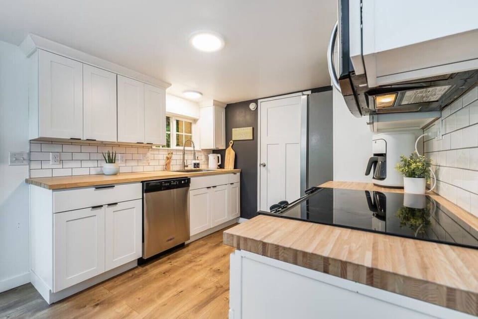 The perfect spot to prepare your meals!