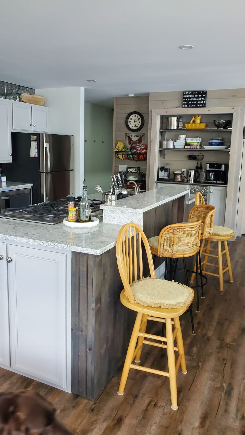 kitchen island seating