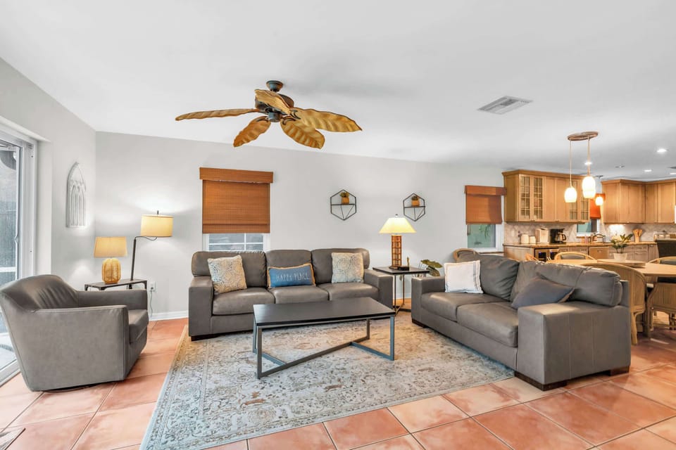 The open concept back of the home blends the family room, dining room and kitchen together 