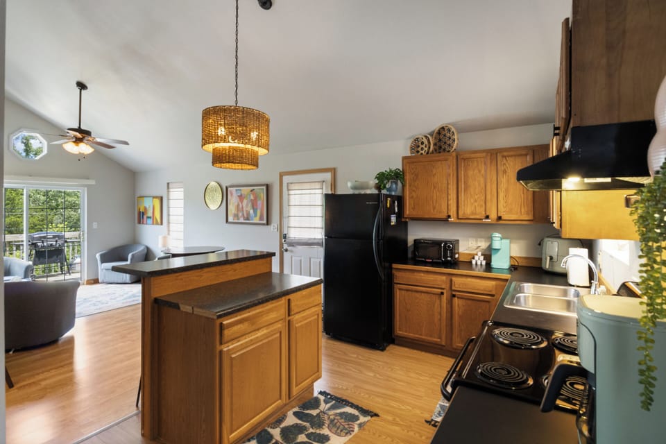 Kitchen with Breakfast Bar & Island