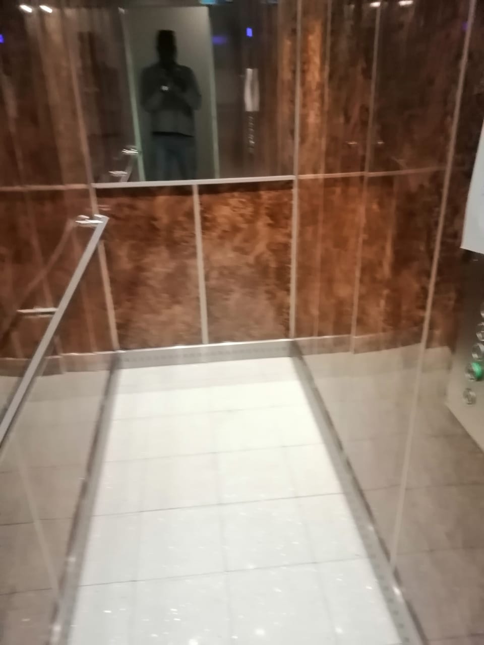 Large T5 with 4 bedrooms with 4 double beds Apartment in Brest