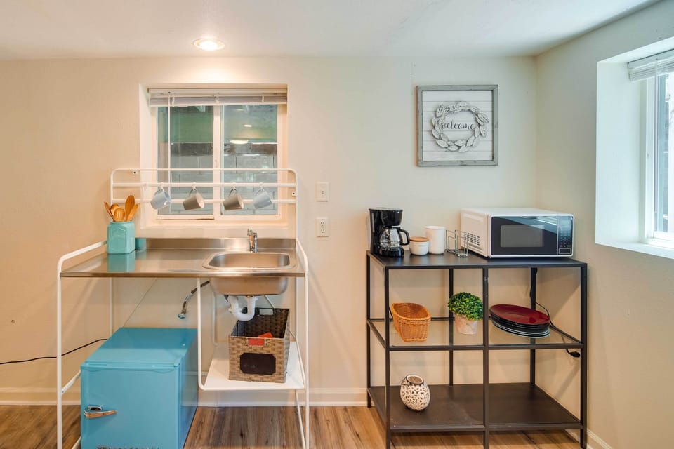 Kitchenette