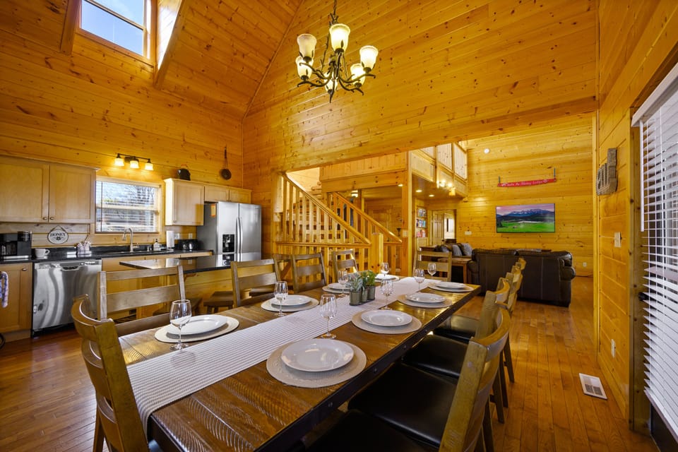 Seating for 12 at mealtime