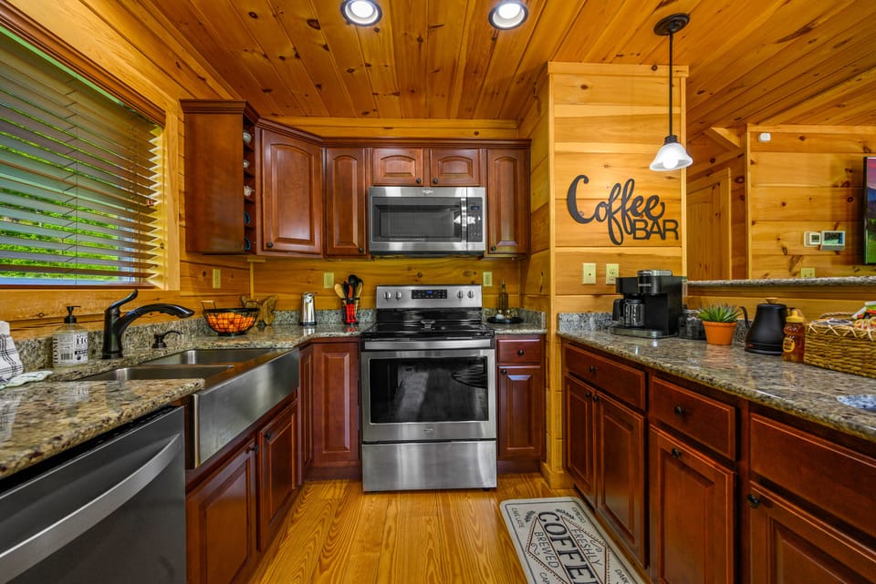 Fully equipped kitchen