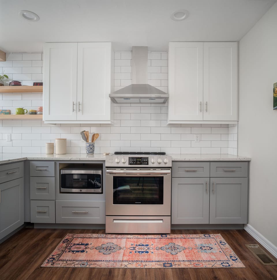 Kitchen and all new appliances 