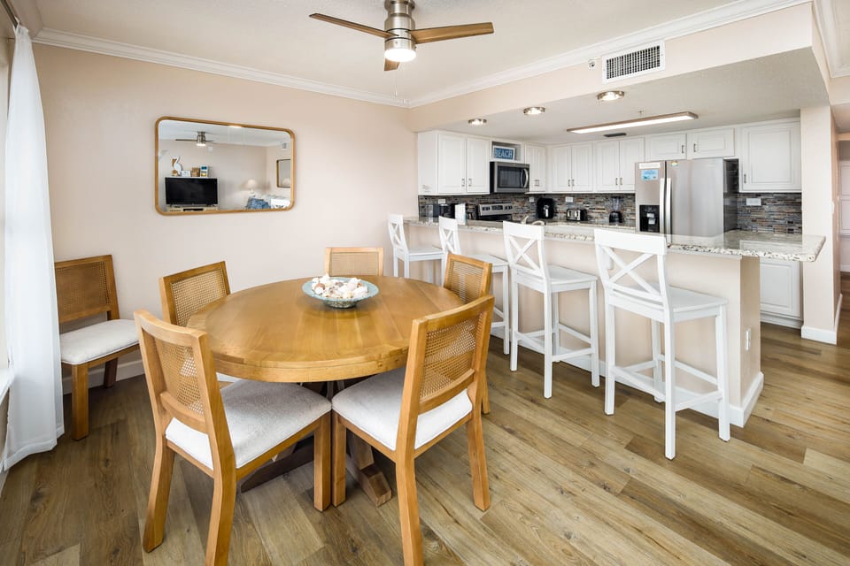 Dining Room and Kitchen - A multitude of places to eat, drink, and be merry!