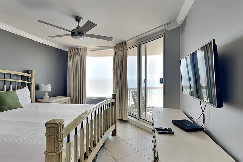 Primary Bedroom - King