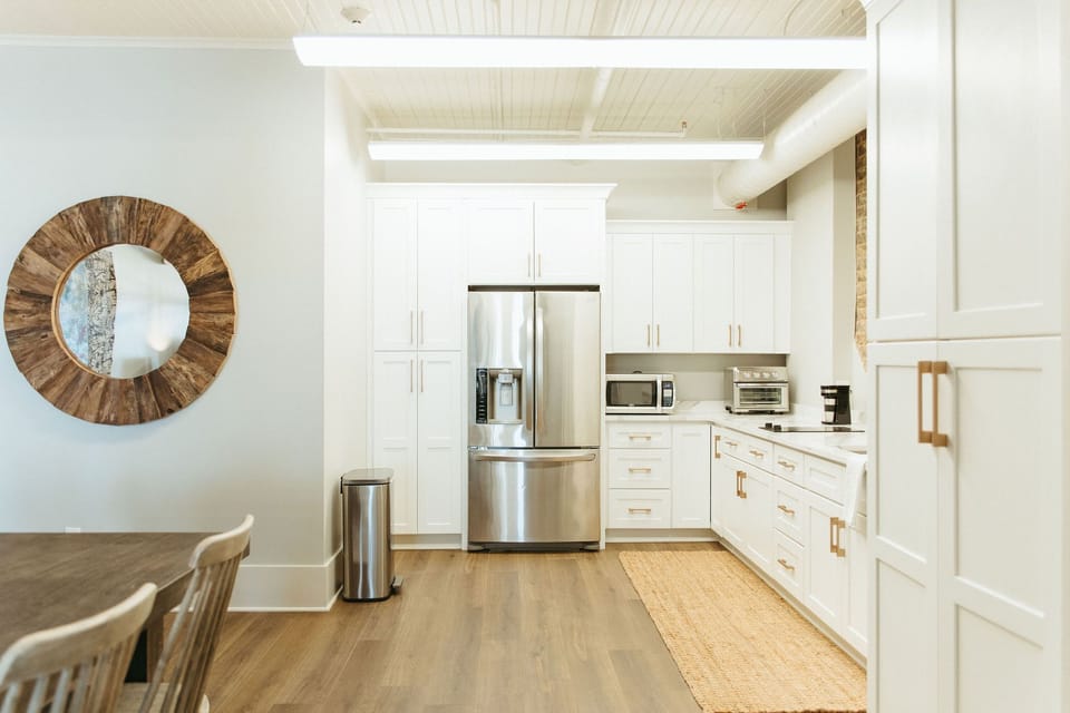 Blue Suede Shoes Suite (3)