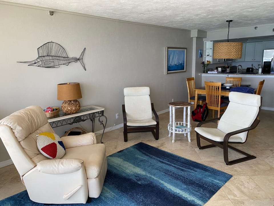 Sitting area off the living room, perfect for reading or whale watching.