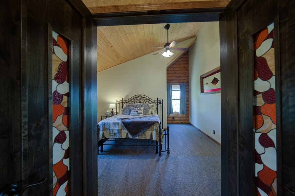 Upper Bedroom 3