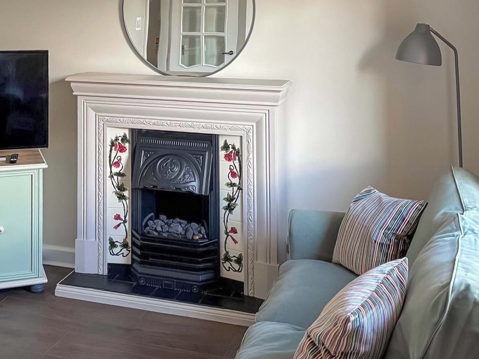 Living area | India Lane Cottage, Montrose