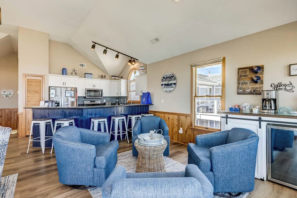 Top-Level Living Room with Deck Access