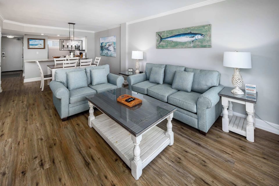 Living room with queen size sleeper sofa
