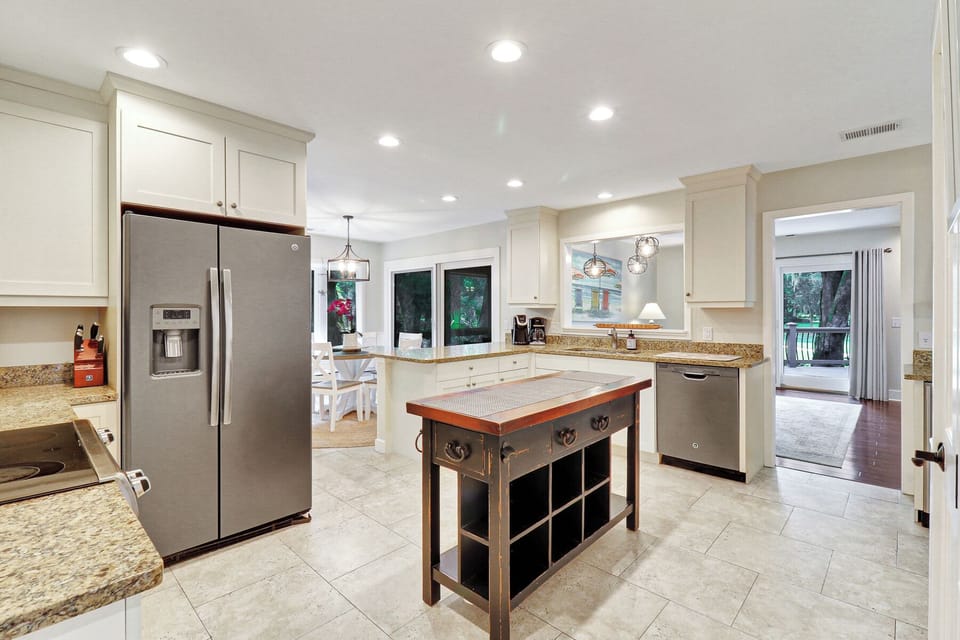 60 Stoney Creek | Kitchen - 60 Stoney Creek | Kitchen