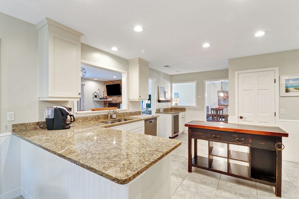 60 Stoney Creek | Kitchen - 60 Stoney Creek | Kitchen