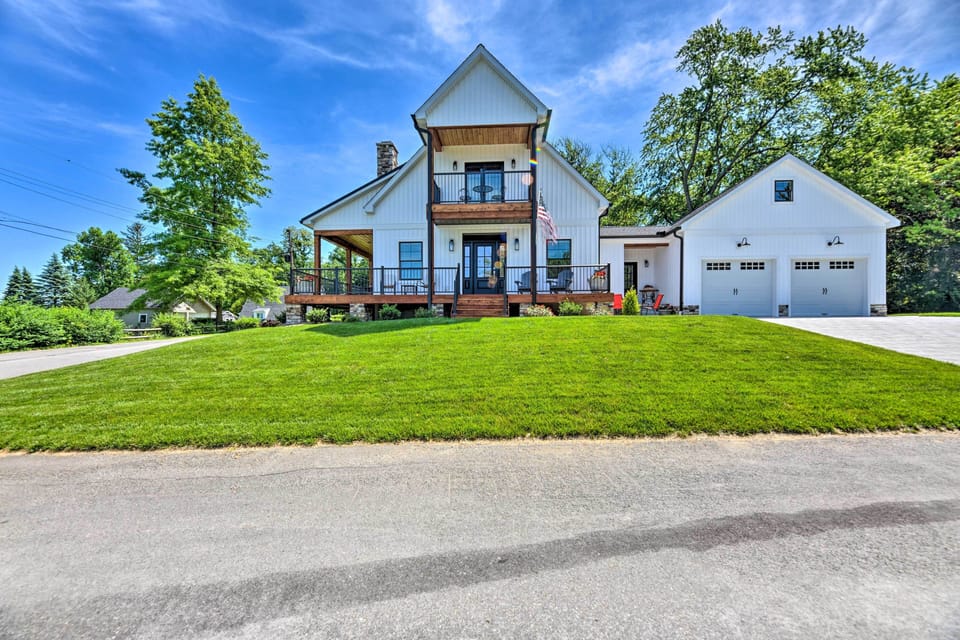 House Exterior | Wraparound Deck | Fire Pit (Propane Provided) | Newly Built