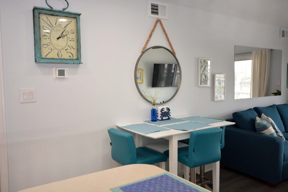 DINING-AREA