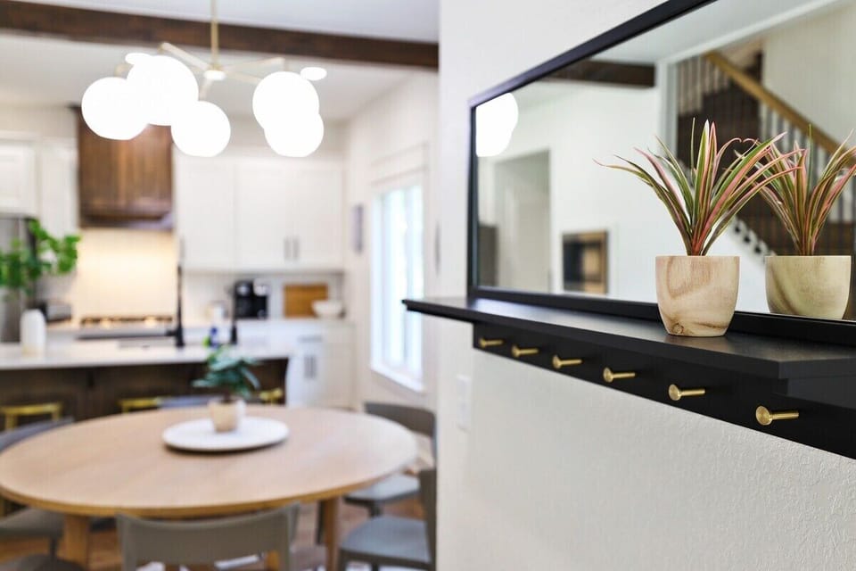 Storage hooks can be found near the front door.