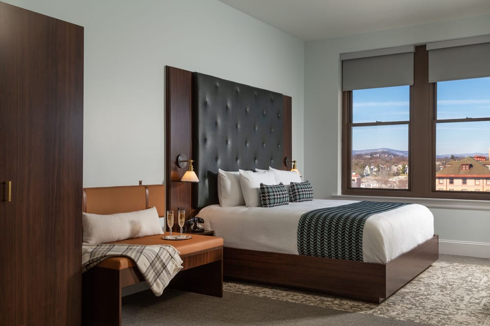 Liberty-Trust-Rooms-ClassicKing-4