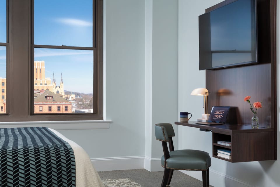 Liberty-Trust-Rooms-ClassicKing-1