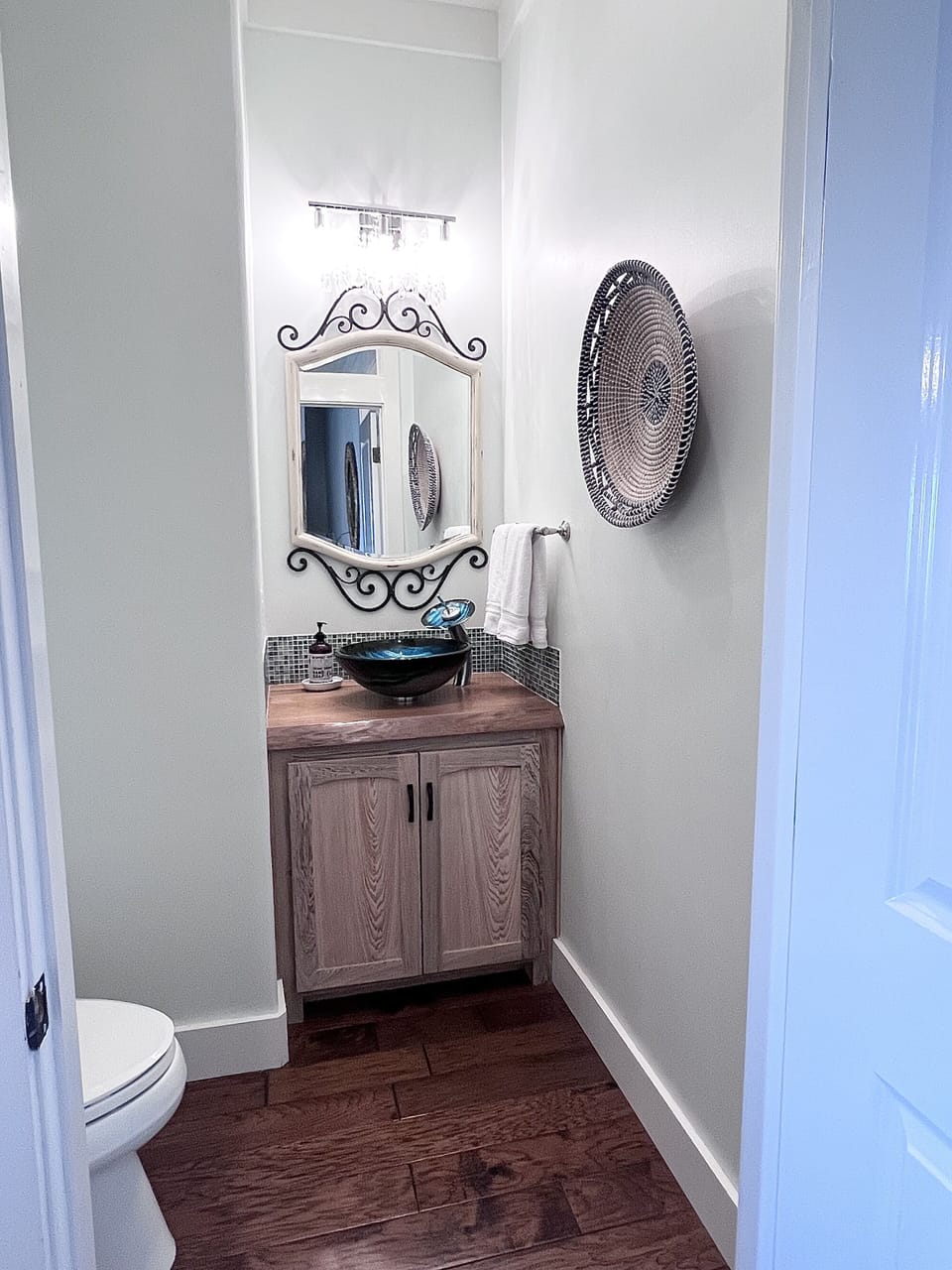 Powder Room, Main Level