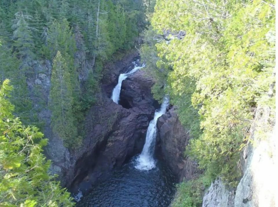 (Caldera del Diablo) Devil's Kettle