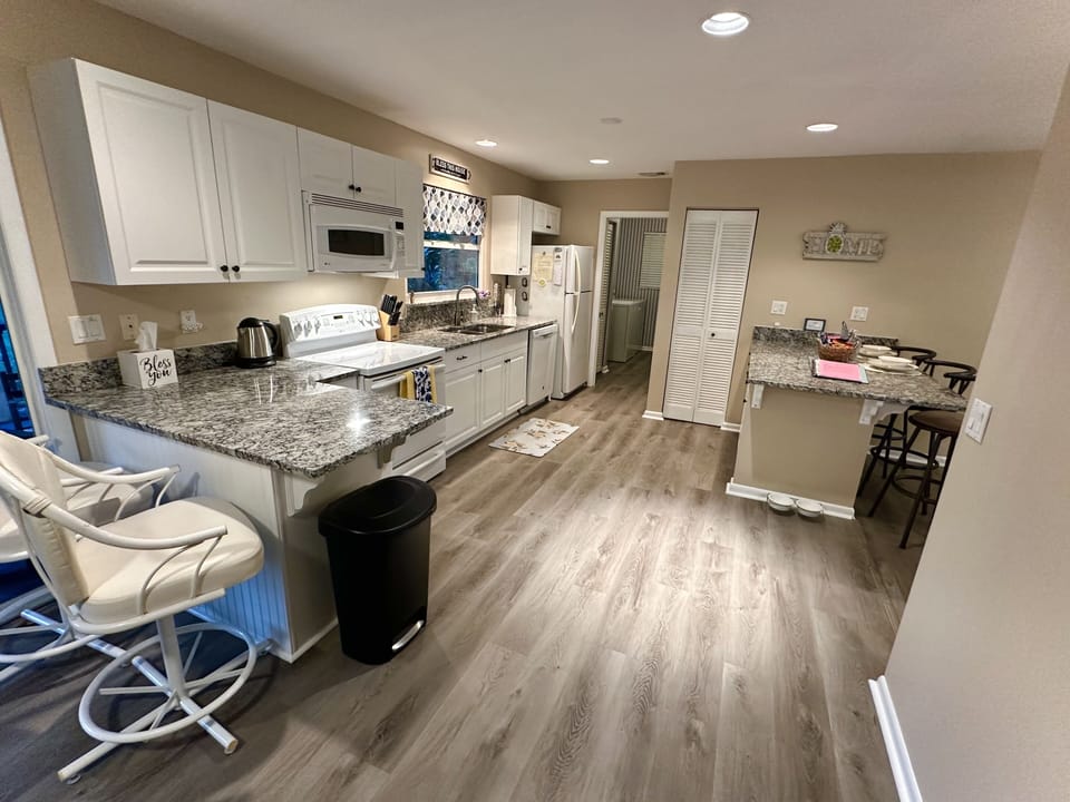 Fully stocked kitchen for all of your cooking/baking needs.