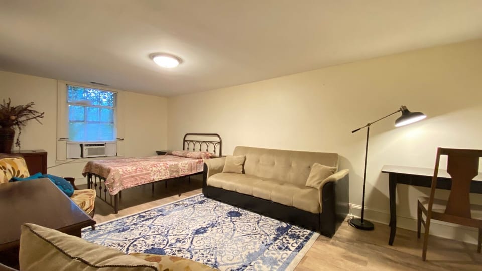 Bedroom2