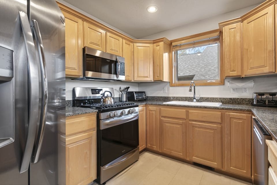 Indoors, Kitchen, Microwave, Oven, Sink