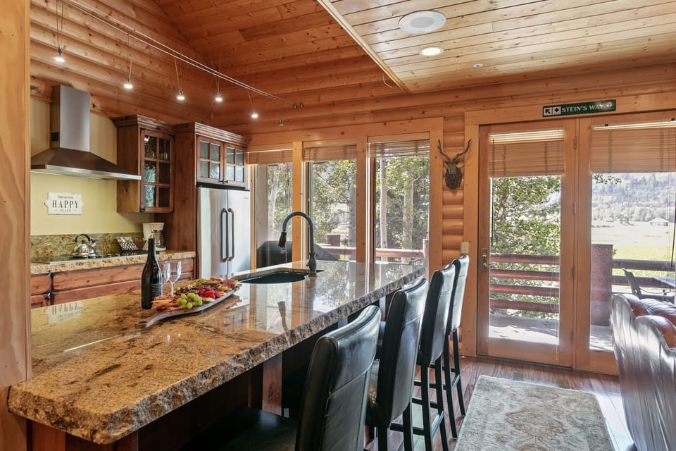 Indoors, Hardwood, Kitchen, Sink, Rug