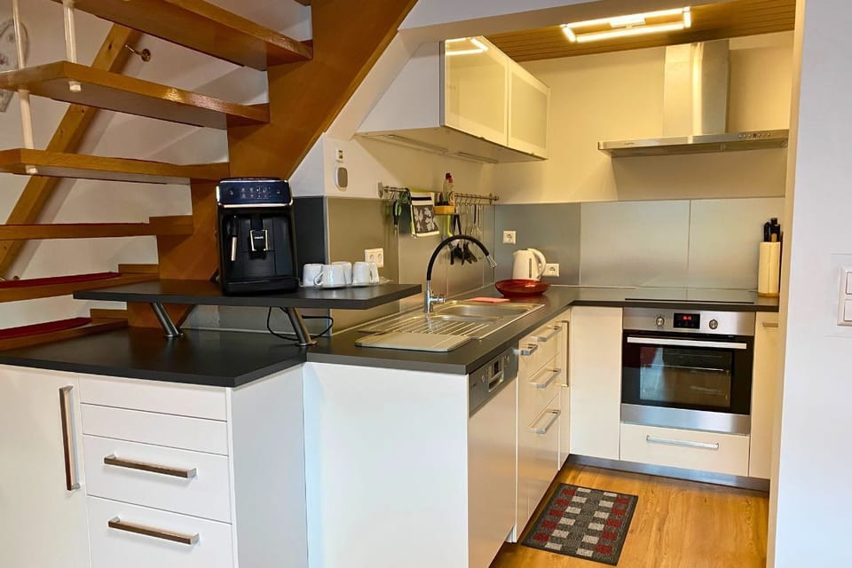 Moderne neue Küche im Ferienhaus