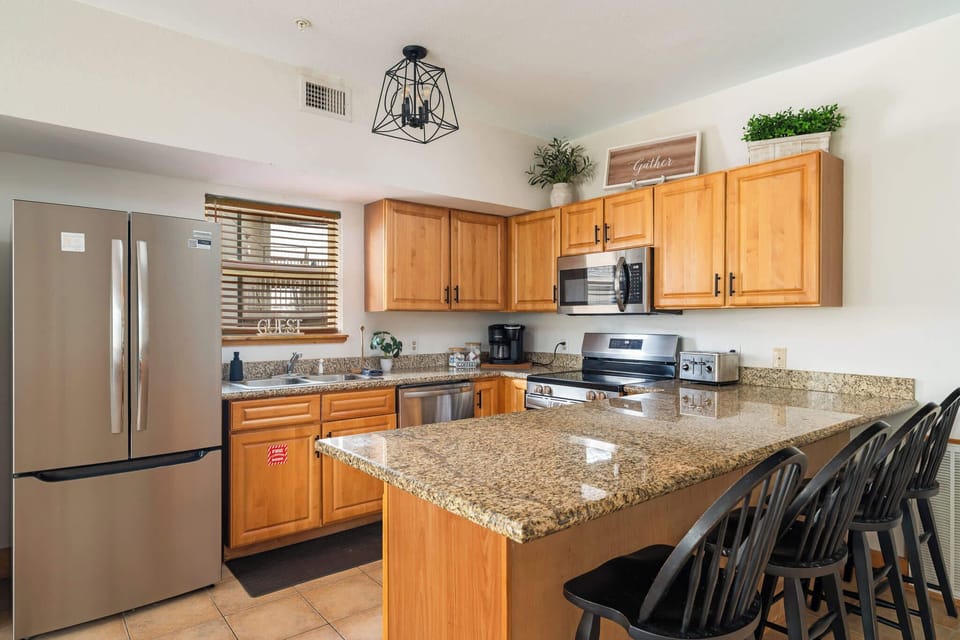 Functional and free flowing kitchen. 