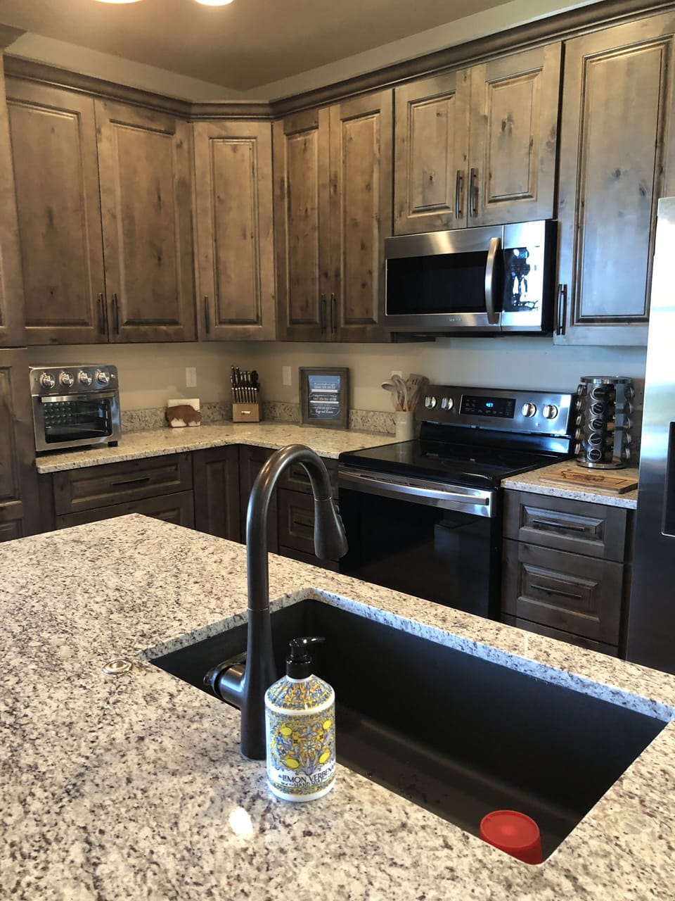 Well stocked kitchen with everything you need for a nice meal. 