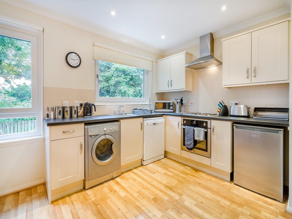 Kitchen | Burnside West Cottage - Rufflets, St Andrews