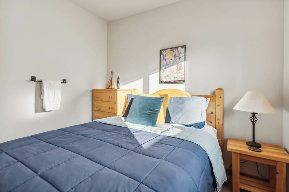 Guest Bedroom 2