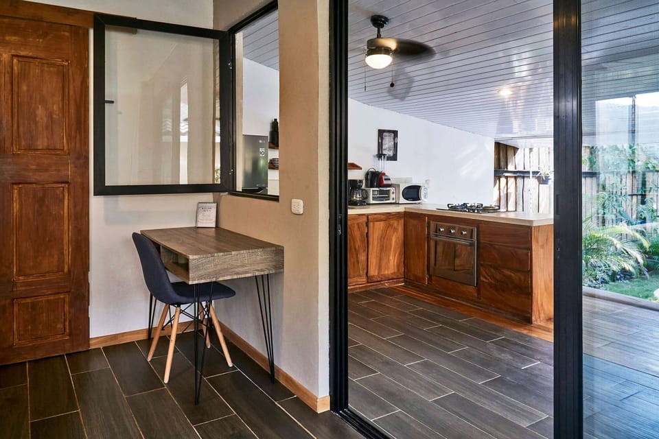 Office space with lot of natural sunlight !