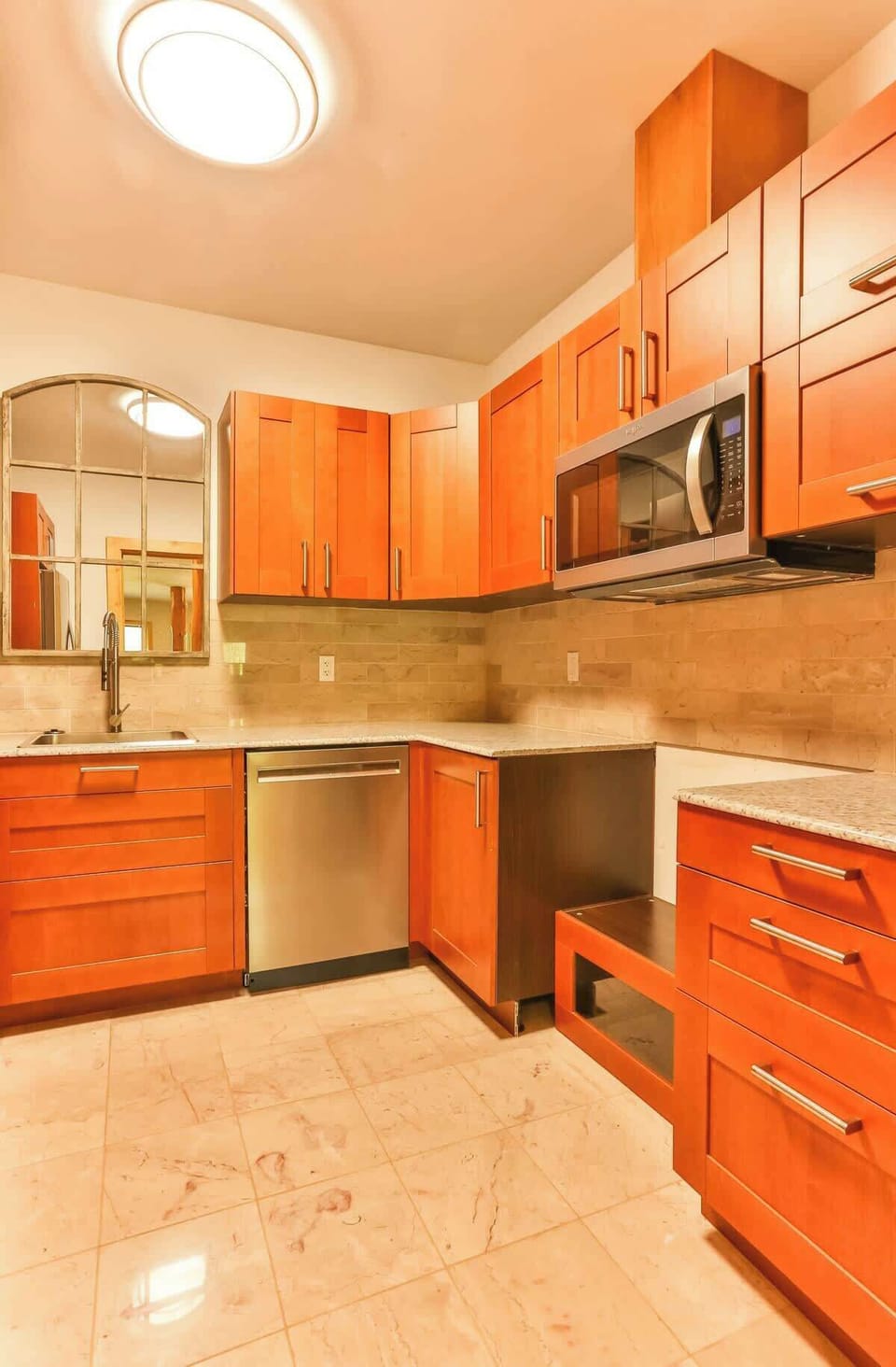 Kitchenette | 1st Floor | Refrigerator | Dishwasher | Microwave