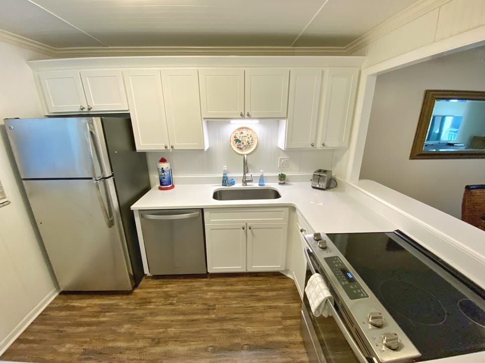 Completely updated kitchen with all the basics! No need to eat out every meal! 