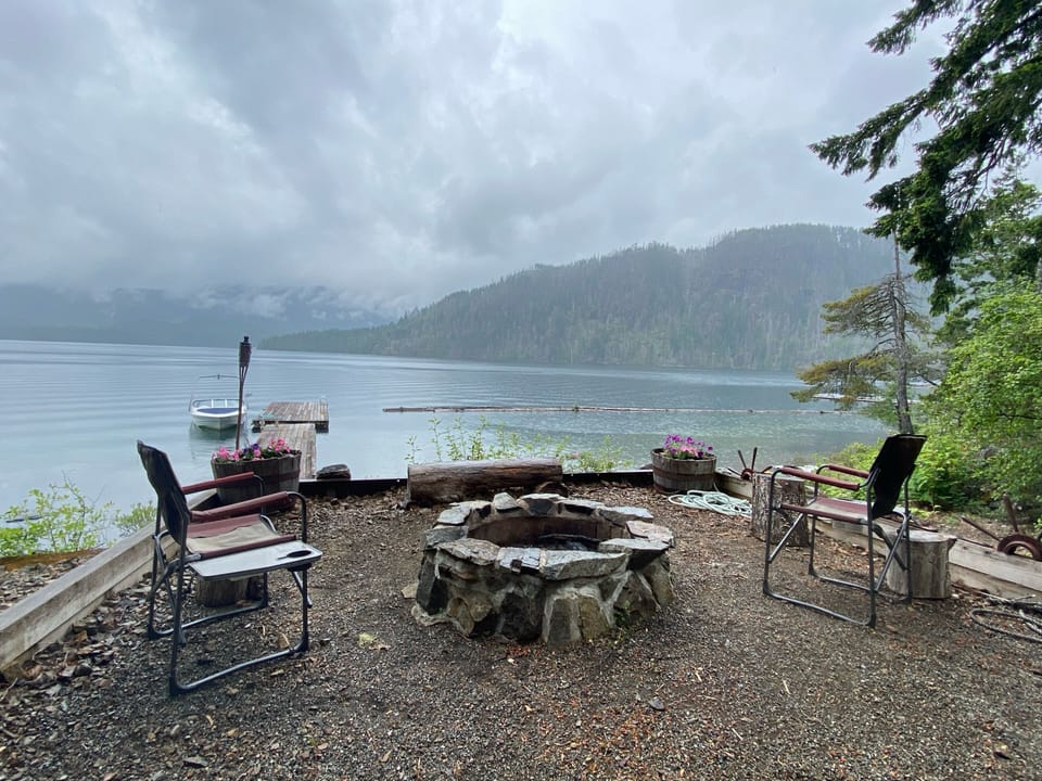 Firepit Lakeside
