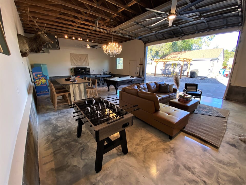 Game room