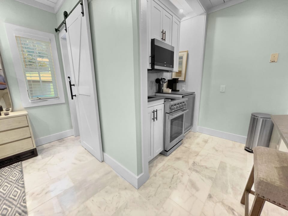 Winston at Rosemary Flat | Kitchen Area