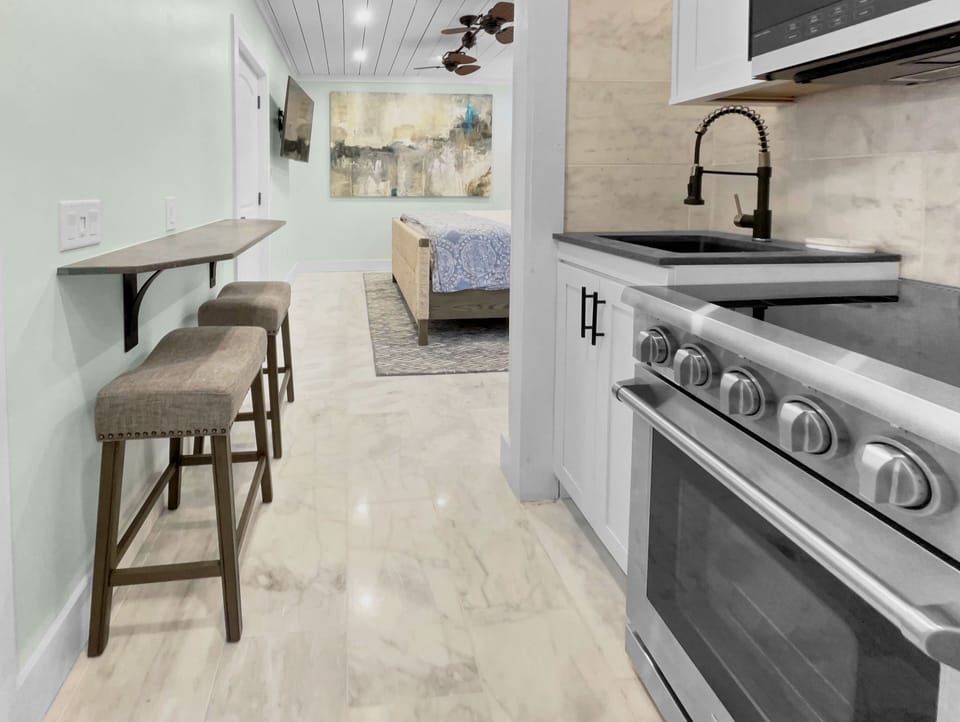 Winston at Rosemary Flat | Kitchen Area