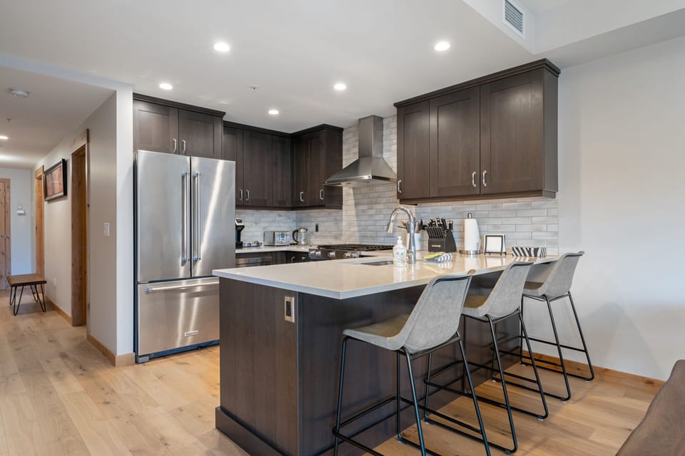 Breakfast bar