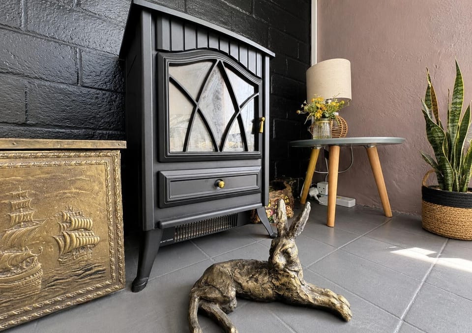 Everywhere you look there are stunning touches to the interior of Autumn Cottage, From quirky decorations to beautiful extras. Its these small details which make staying here an absolute joy.