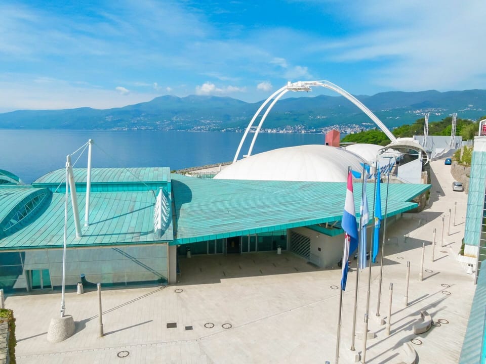 Sky, Cloud, Water, Blue, Naval Architecture, Azure, Shade, Boat, Body Of Water, Mountain