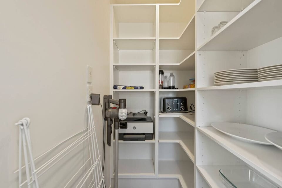 Pantry - plates, cups and bowls