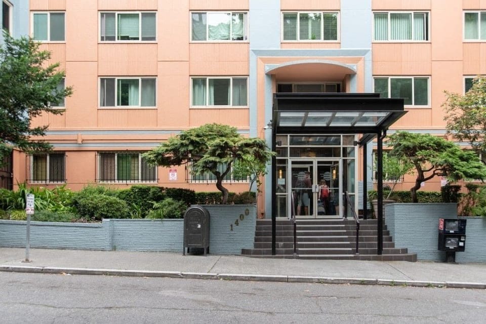 The building has secured entrance. You will be provided a key fob at check in. 